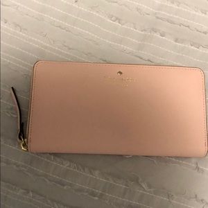 Kate Spade Pink cedar street wallet